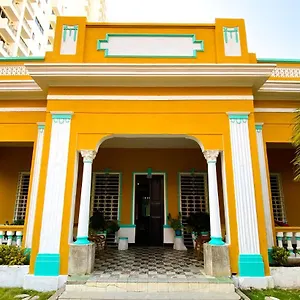 Mansion Bahia Manga Bed & Breakfast